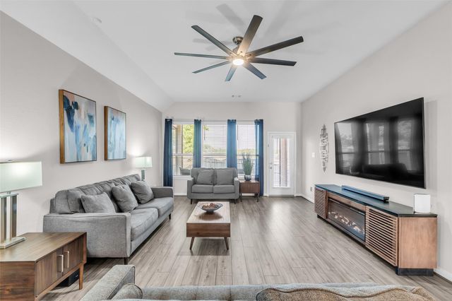 1936 Canyon Live Oak Street, Conroe, TX 77304
