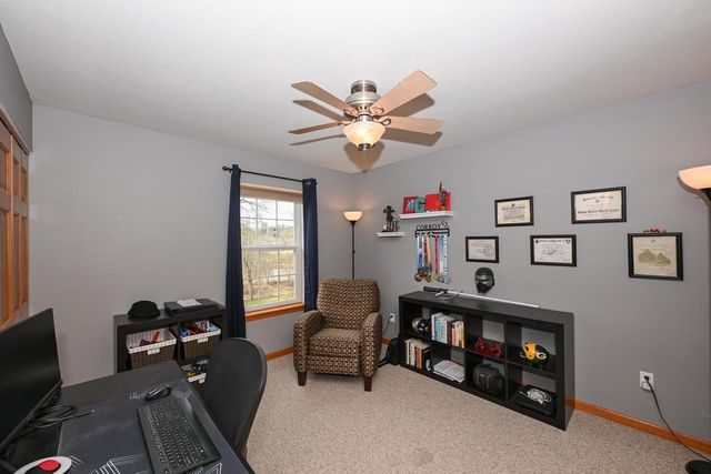 3728 Stillwater CIRCLE, Waukesha, WI 53189