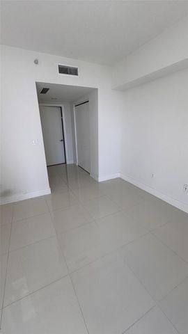 475 Brickell Avenue 4913, Miami, FL 33131