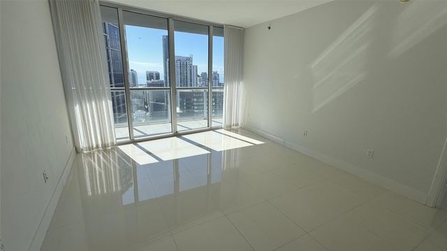 475 Brickell Avenue 4913, Miami, FL 33131
