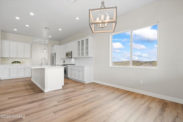 67620 E Lauren Place, Oracle, AZ 85623