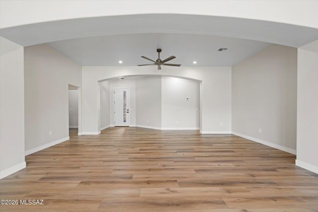 67620 E Lauren Place, Oracle, AZ 85623