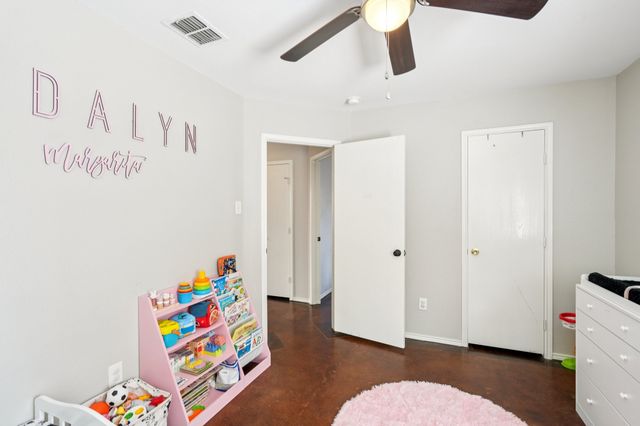 6724 Meadow Way Lane, Fort Worth, TX 76179