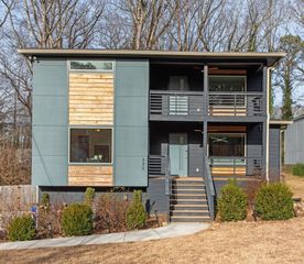 331 Eleanor SE Street, Atlanta, GA 30317