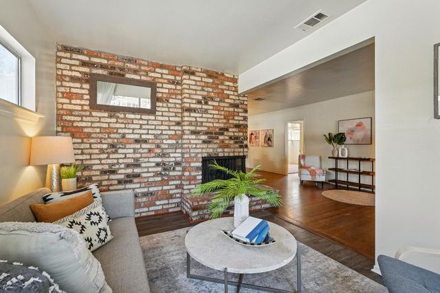 3641 52nd St, Sacramento, CA 95820