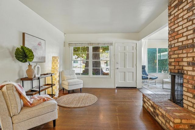 3641 52nd St, Sacramento, CA 95820