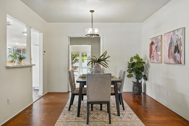 3641 52nd St, Sacramento, CA 95820