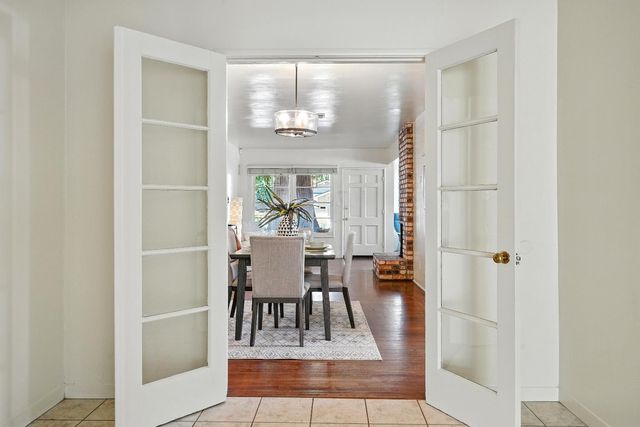 3641 52nd St, Sacramento, CA 95820