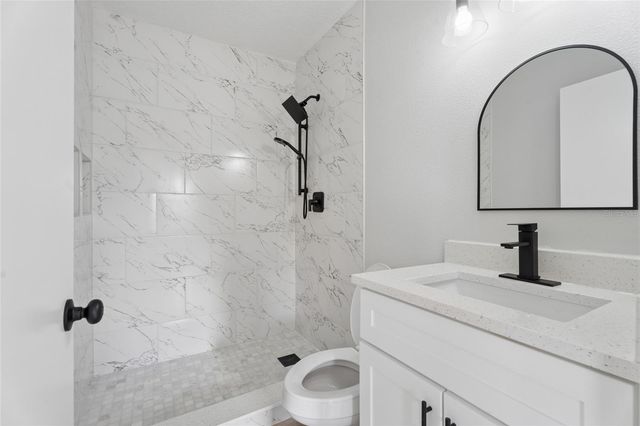 2105 9TH STREET NE, Winter Haven, FL 33881