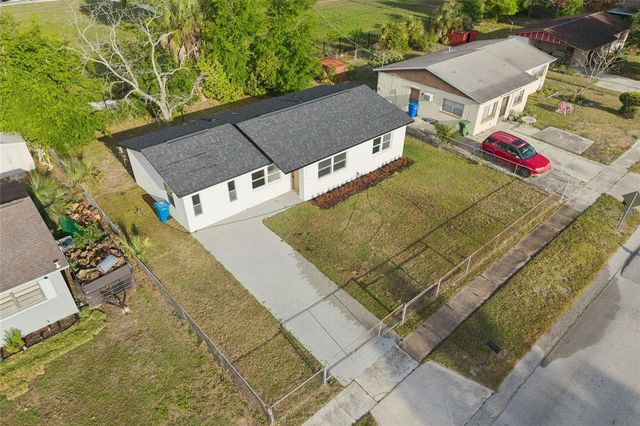 2105 9TH STREET NE, Winter Haven, FL 33881