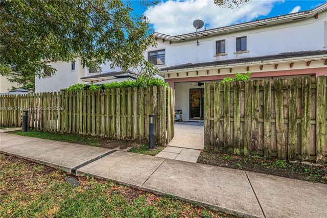 12785 SW 131st Ter, Miami, FL 33186