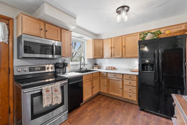 873 E US Rt 22 & 3, Hamilton Twp, OH 45152