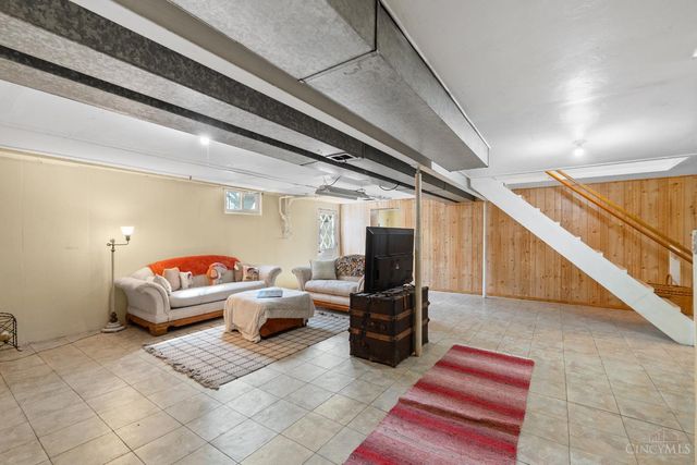 873 E US Rt 22 & 3, Hamilton Twp, OH 45152