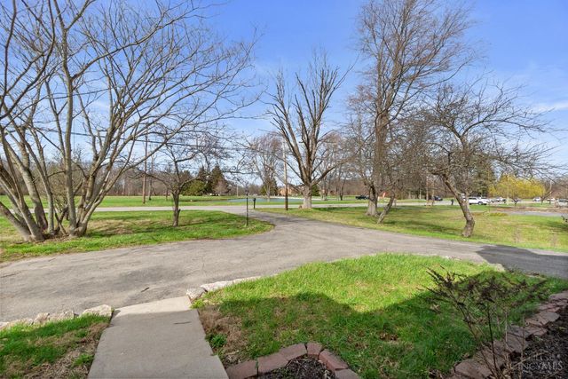 873 E US Rt 22 & 3, Hamilton Twp, OH 45152