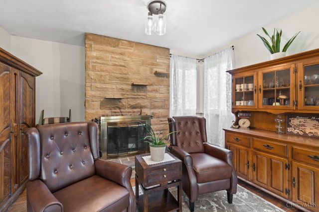 873 E US Rt 22 & 3, Hamilton Twp, OH 45152