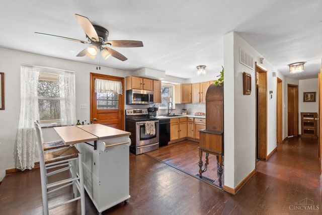 873 E US Rt 22 & 3, Hamilton Twp, OH 45152