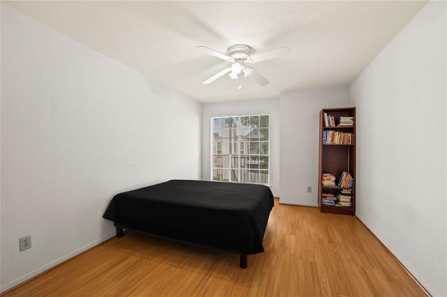 6606 De Moss Drive 208, Houston, TX 77074