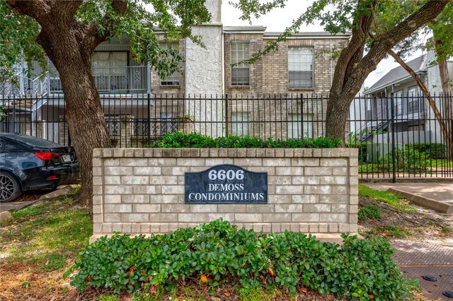 6606 De Moss Drive 208, Houston, TX 77074