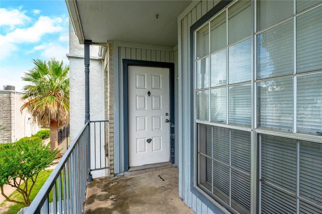 6606 De Moss Drive 208, Houston, TX 77074
