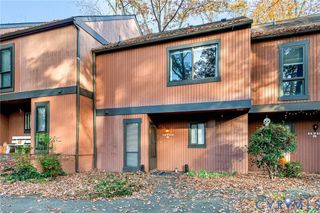 11713 S Briar Patch Dr, Midlothian, VA 23113
