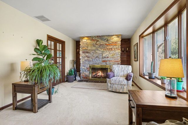 50947 County Road 7 Road, Elkhart, IN 46514