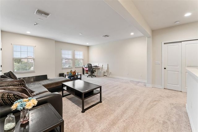 1295 MONTGOMERY BELL ROAD, Wesley Chapel, FL 33543