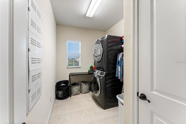 1295 MONTGOMERY BELL ROAD, Wesley Chapel, FL 33543