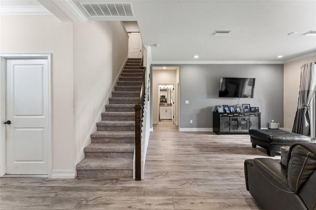 1295 MONTGOMERY BELL ROAD, Wesley Chapel, FL 33543