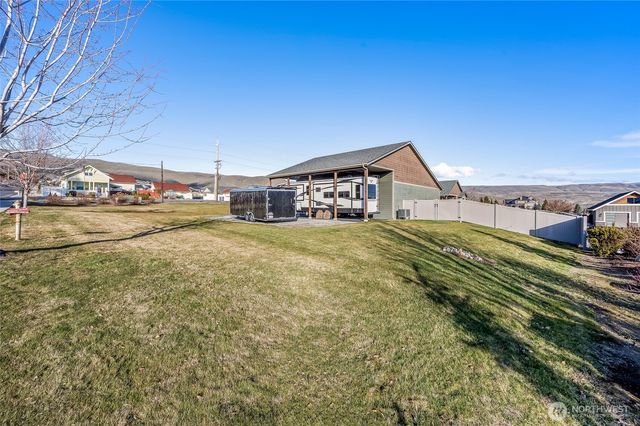 825 American Fruit Road, Wenatchee, WA 98801