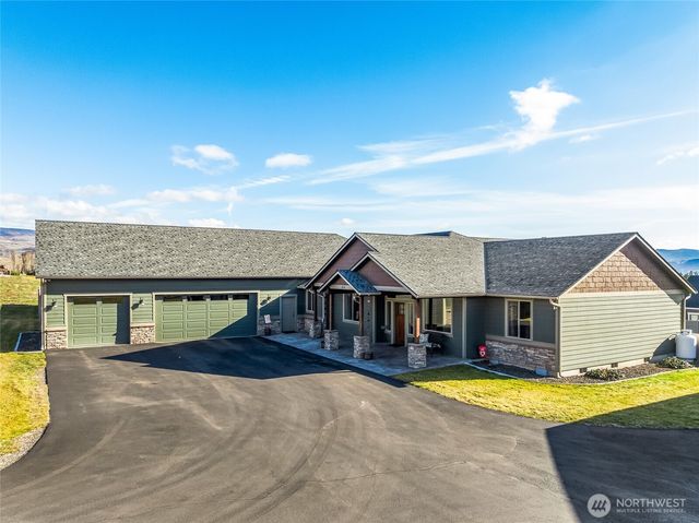 825 American Fruit Road, Wenatchee, WA 98801