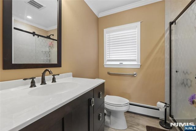 186 Grand Street, New Milford, NJ 07646