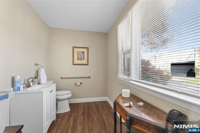 186 Grand Street, New Milford, NJ 07646