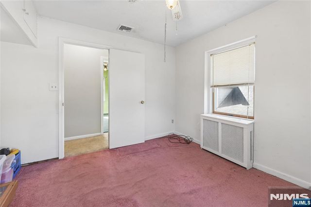 186 Grand Street, New Milford, NJ 07646