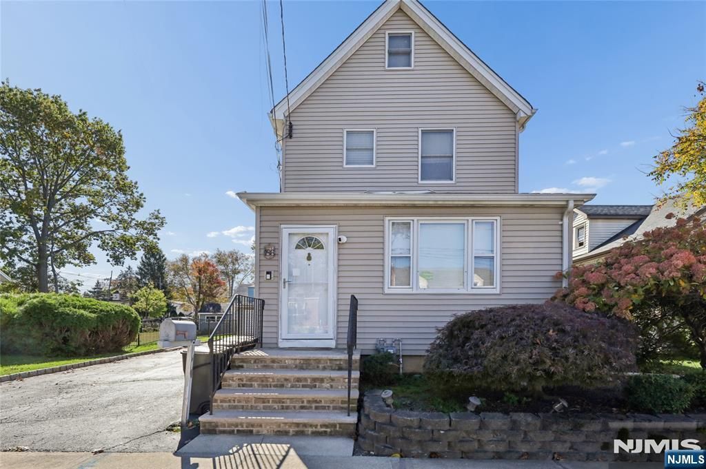 186 Grand Street, New Milford, NJ 07646