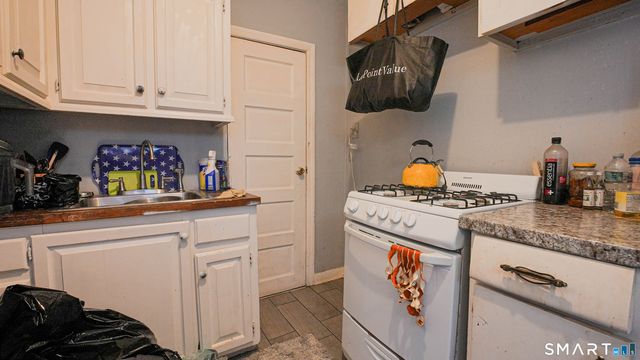 46 Deforest Avenue, Bridgeport, CT 06607