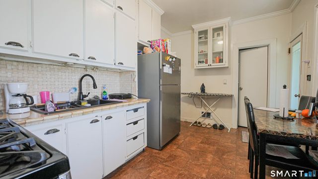 46 Deforest Avenue, Bridgeport, CT 06607