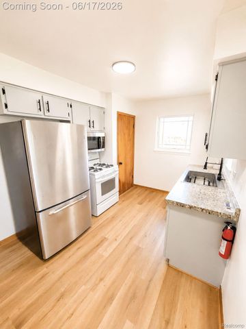 1641-1643 Fairview Avenue, Royal Oak, MI 48073