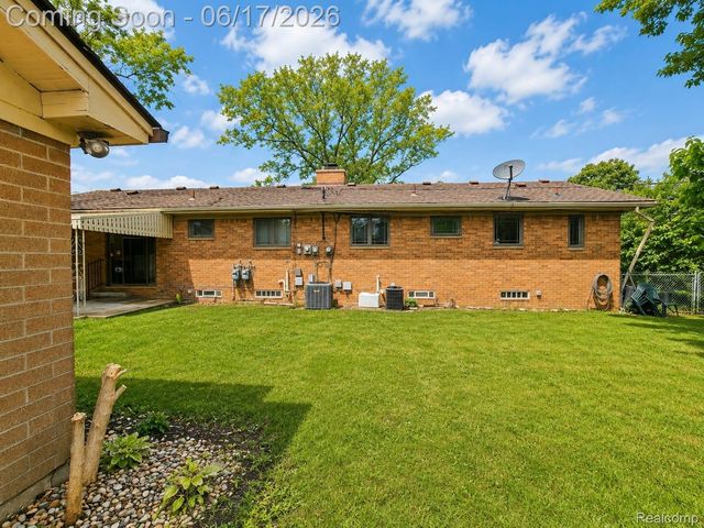 1641-1643 Fairview Avenue, Royal Oak, MI 48073