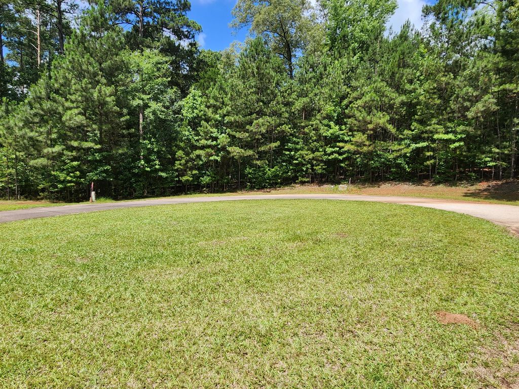 L4 B32 AMHURST Street