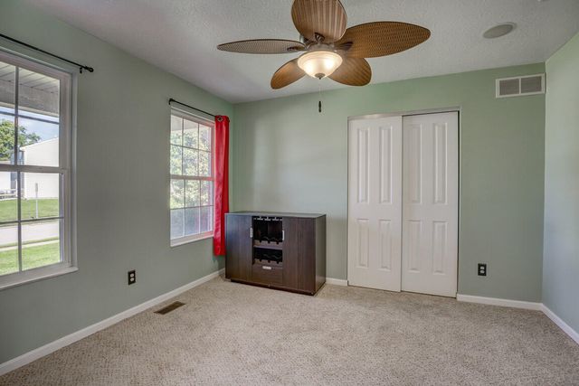 9370 Lago Mar Court, Florence, KY 41042