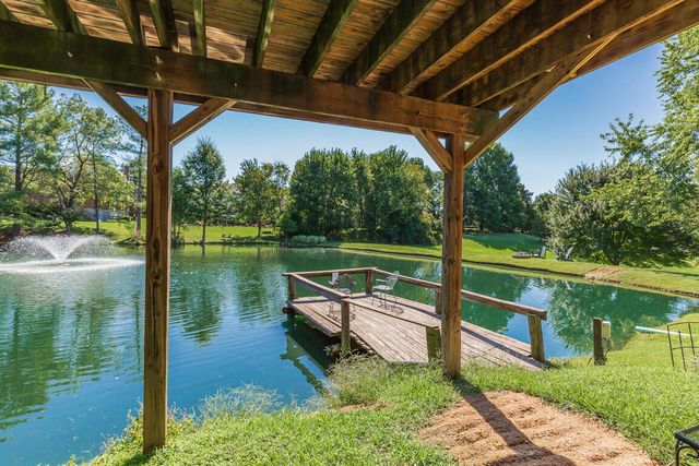 9370 Lago Mar Court, Florence, KY 41042