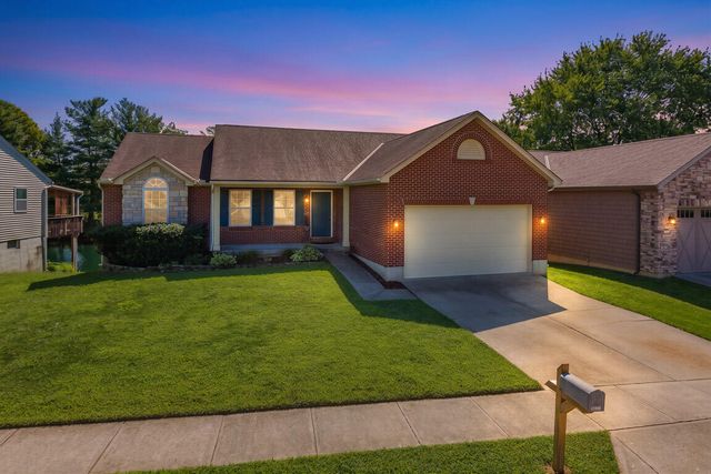 9370 Lago Mar Court, Florence, KY 41042