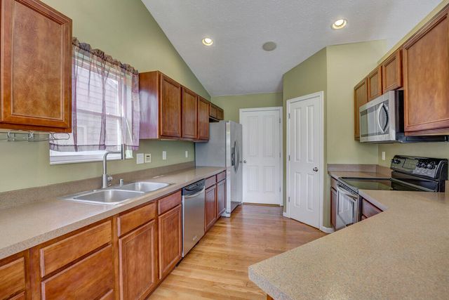 9370 Lago Mar Court, Florence, KY 41042