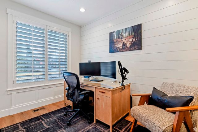 141 W GAILEY LN, Kaysville, UT 84037