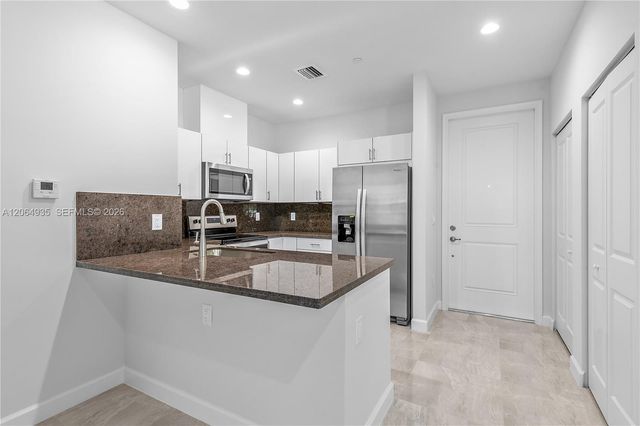 5745 SW 44th COURT 101, Davie, FL 33314