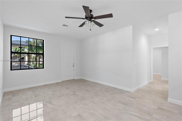 5745 SW 44th COURT 101, Davie, FL 33314