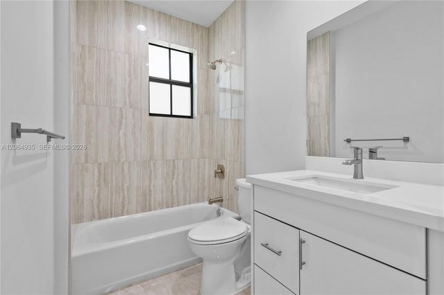 5745 SW 44th COURT 101, Davie, FL 33314
