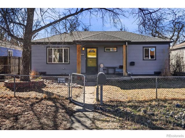 2057 Ironton Street, Aurora, CO 80010