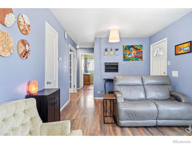 2057 Ironton Street, Aurora, CO 80010