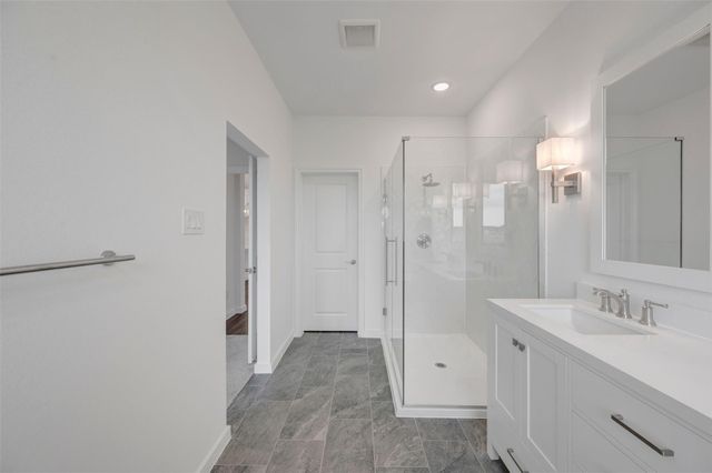 219 Dunovant Drive, Sealy, TX 77474